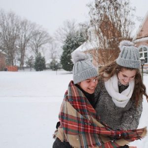 Meet your Posher, Cameron